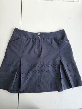 Chase 54 Black Stretch Athletic Skort Laser Cut Outs Pleats Built In Shorts Sz 8